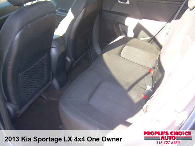 2013 Kia Sportage LX 4x4 One Owner