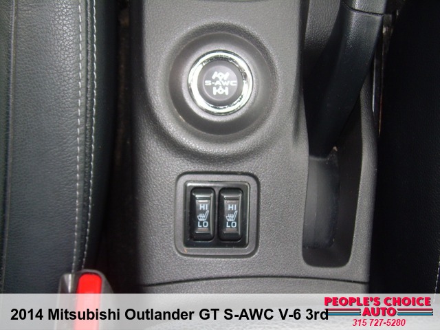 2014 Mitsubishi Outlander GT S-AWC V-6 3rd Seat