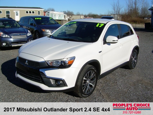 2017 Mitsubishi Outlander Sport 2.4 SE 4x4 only 54k miles