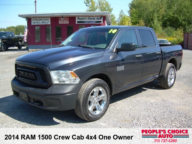 2014 RAM 1500 Crew Cab 4x4 One Owner