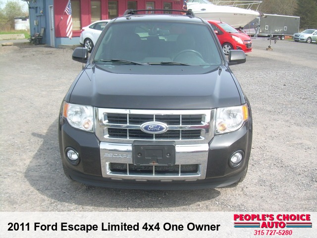 2011 Ford Escape Limited 4x4 One Owner
