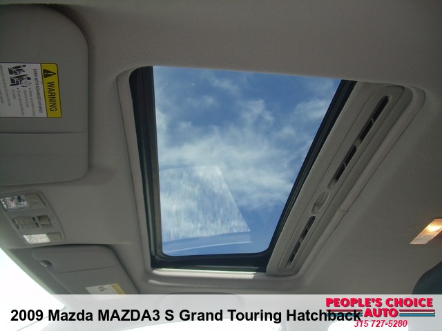 2009 Mazda MAZDA3 S Grand Touring Hatchback One Owner