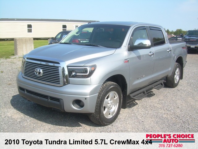 2010 Toyota Tundra Limited 5.7L CrewMax 4x4 Only 83k