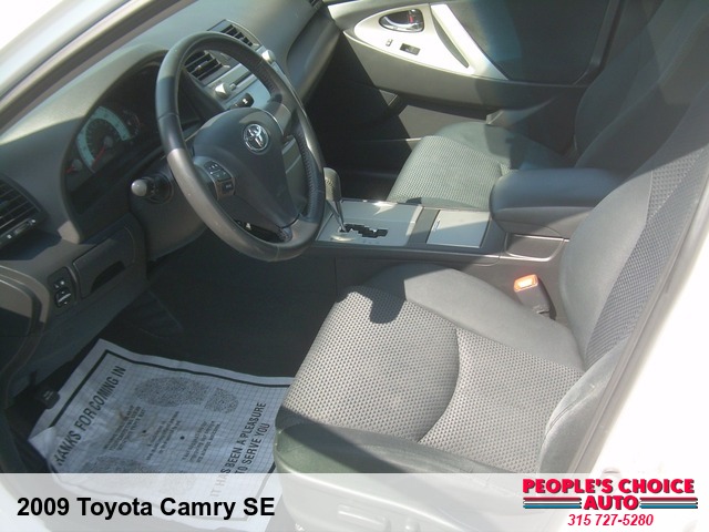 2009 Toyota Camry SE 