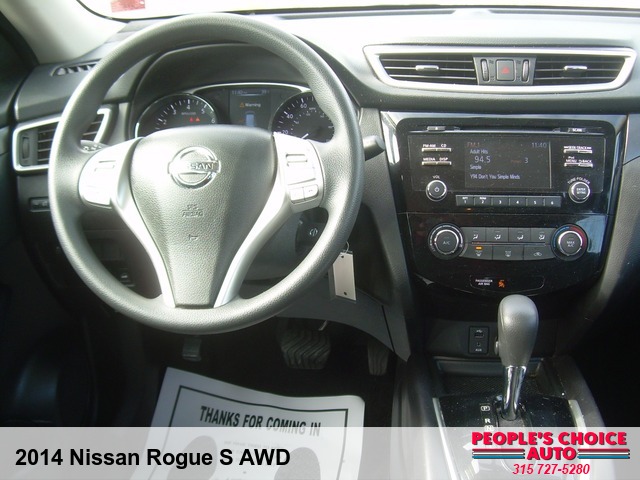 2014 Nissan Rogue S AWD