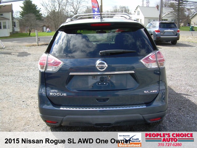 2015 Nissan Rogue SL AWD One Owner