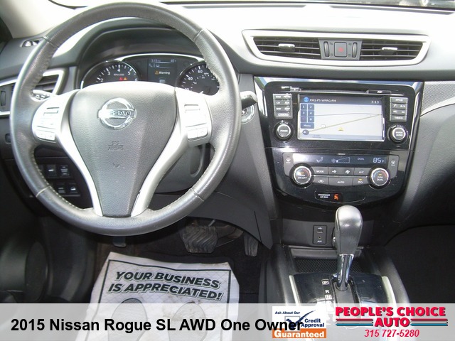 2015 Nissan Rogue SL AWD One Owner