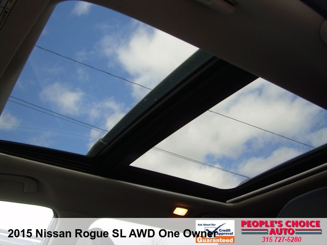 2015 Nissan Rogue SL AWD One Owner