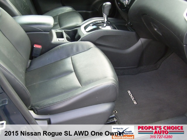 2015 Nissan Rogue SL AWD One Owner