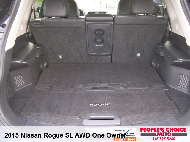 2015 Nissan Rogue SL AWD One Owner
