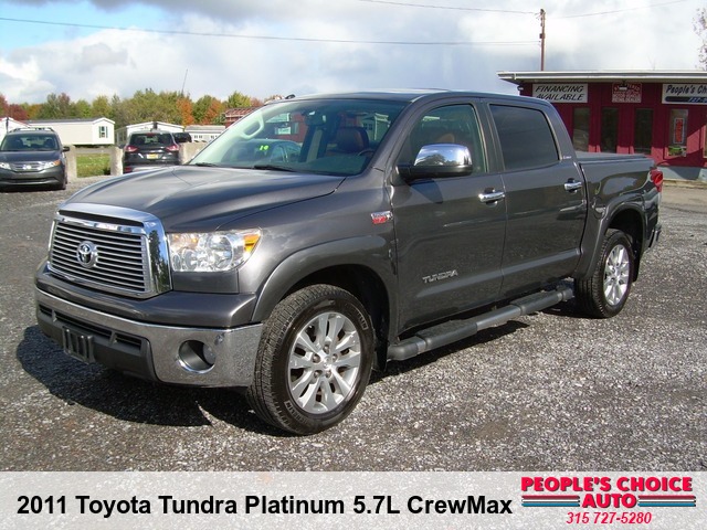 2011 Toyota Tundra Platinum 5.7L CrewMax One Owner